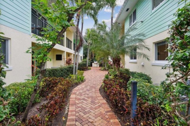 49 SE 7th Avenue, Unit 1, Delray Beach, FL 33445 Photo