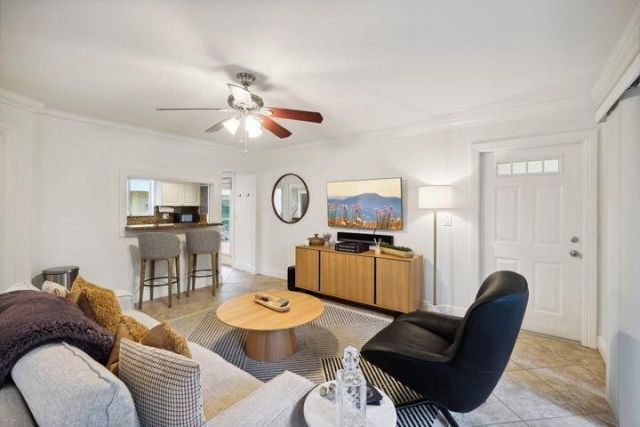 49 SE 7th Avenue, Unit 1, Delray Beach, FL 33445 Photo