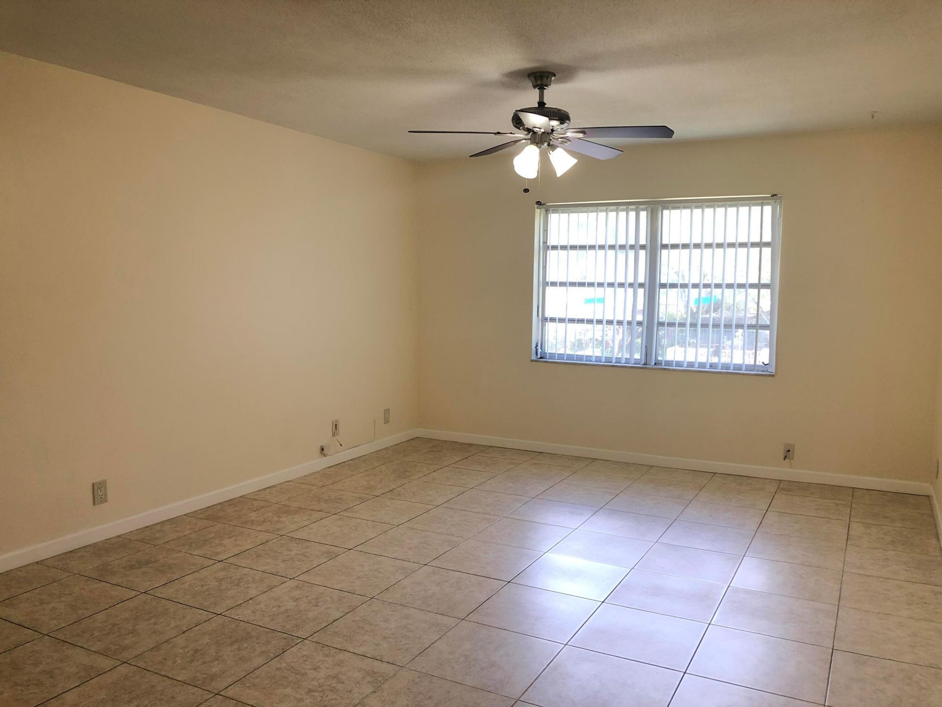 5811 NE 14th Road, Unit 4, Fort Lauderdale, FL 33334 Photo