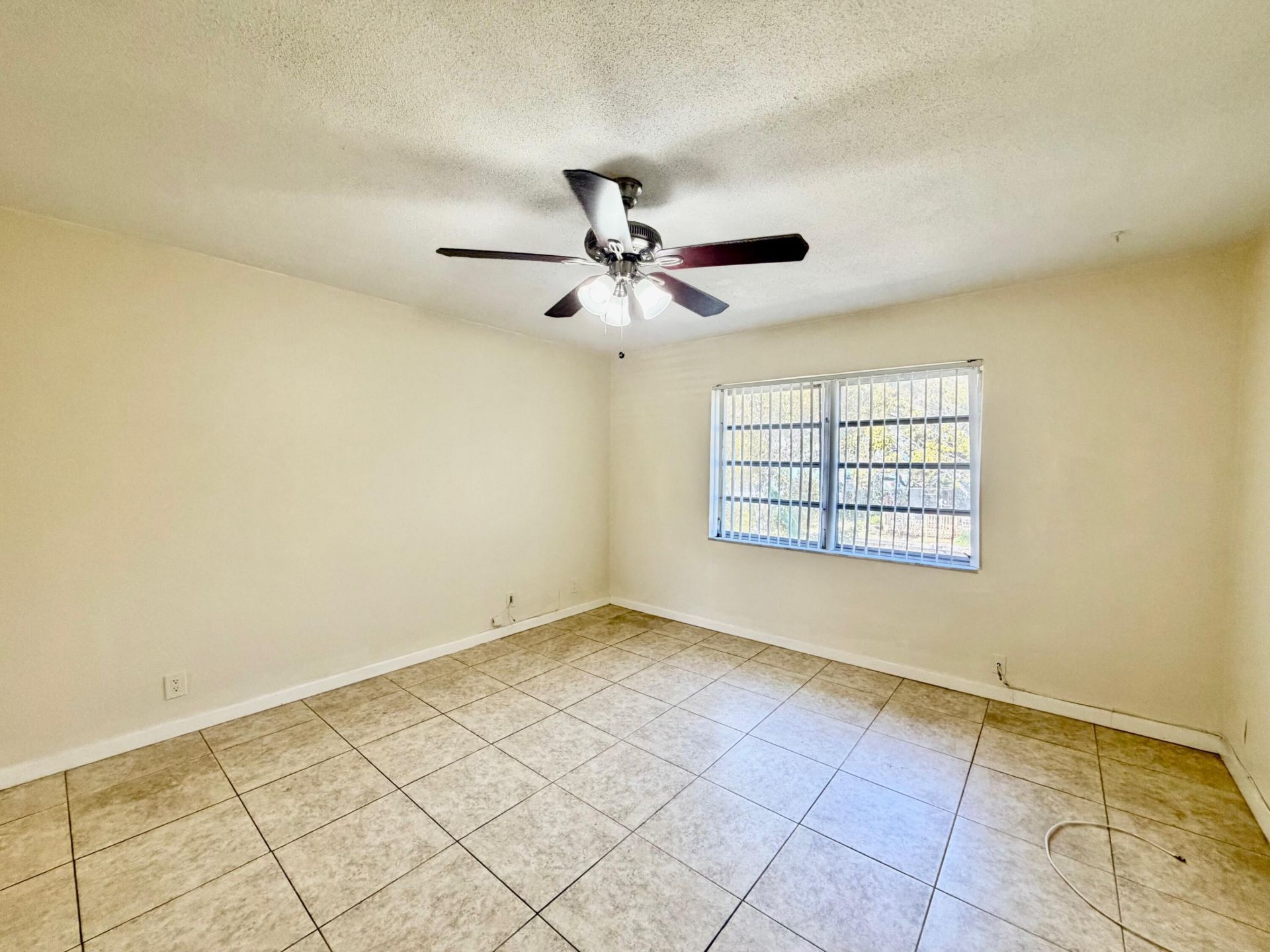 5811 NE 14th Road, Unit 4, Fort Lauderdale, FL 33334 Photo