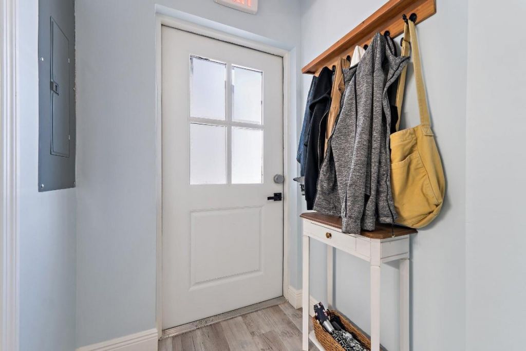 310 SE Denver Avenue, Unit 2, Stuart, FL 34994 Photo