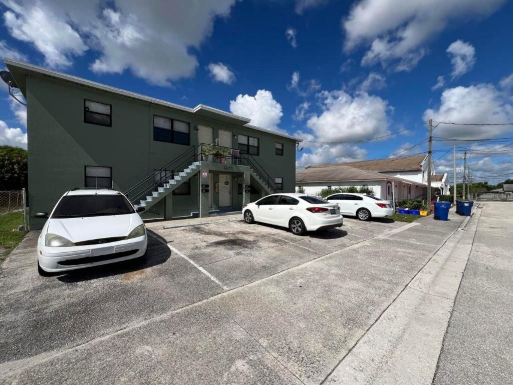 1273 W 34th Street, Unit 2, Riviera Beach, FL 33404 Photo