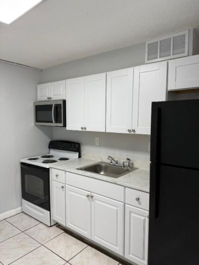 1273 W 34th Street, Unit 2, Riviera Beach, FL 33404 Photo