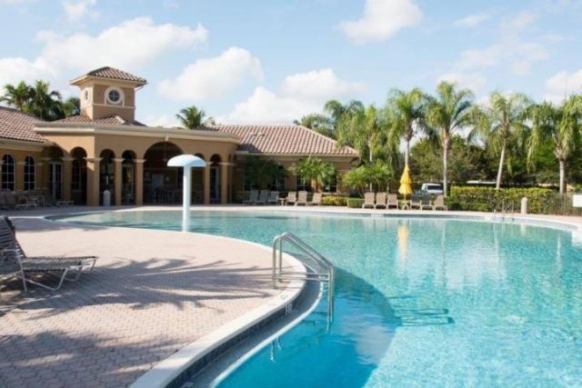 6087 Eaton Street, West Palm Beach, FL 33411 Photo