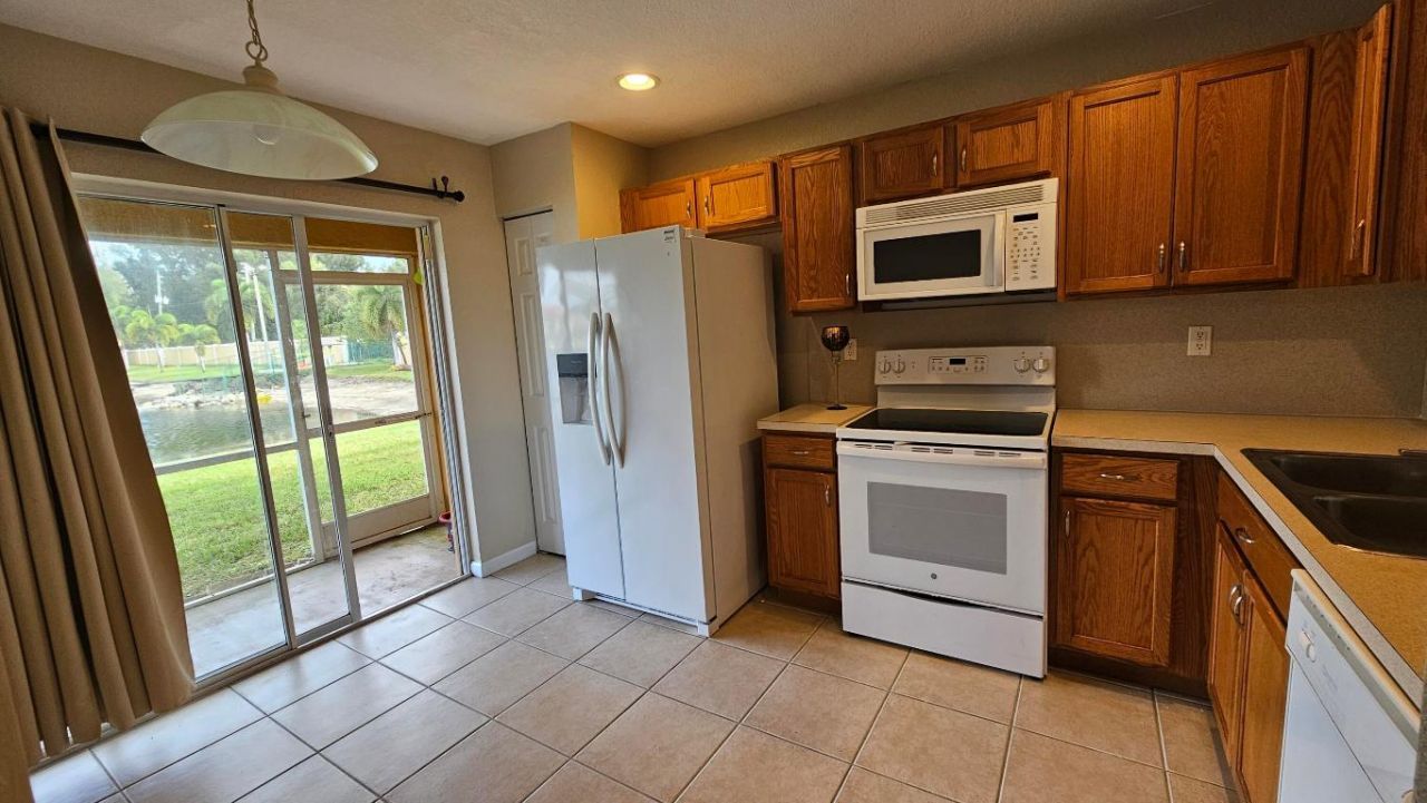 6087 Eaton Street, West Palm Beach, FL 33411 Photo