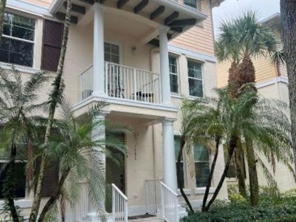 1582 Grande Cull Way, Jupiter, FL 33458