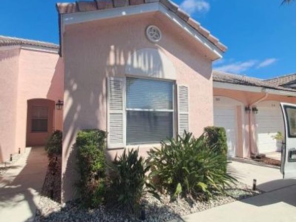 223 E Coral Trace Circle, Delray Beach, FL 33445