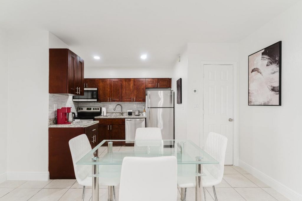 1800 NW 4th Avenue, Boca Raton, FL 33432 Photo