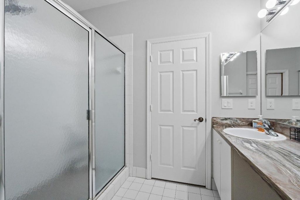 113 Lighthouse Circle, Unit H, Tequesta, FL 33469 Photo