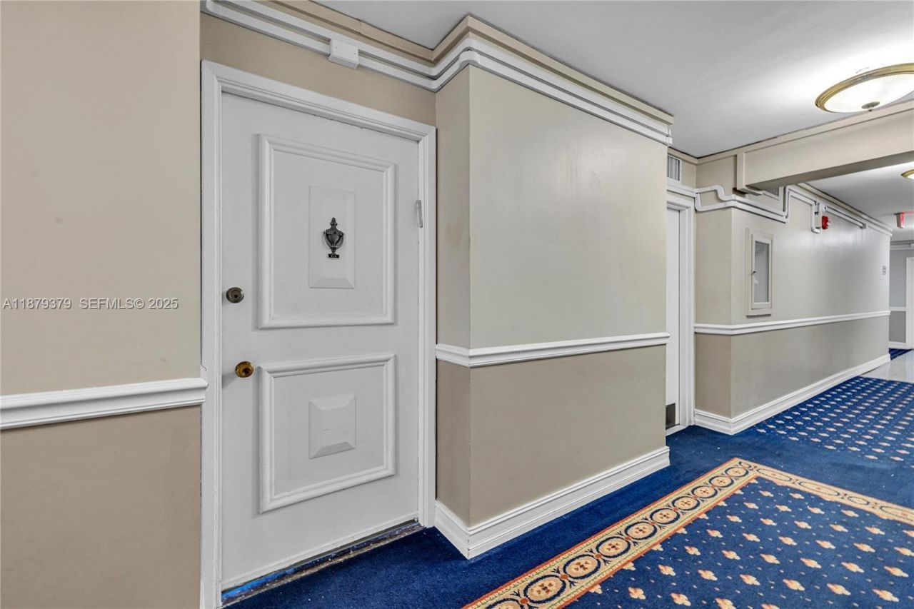 5005 Collins Avenue, Unit 616, Miami Beach, FL 33140 Photo