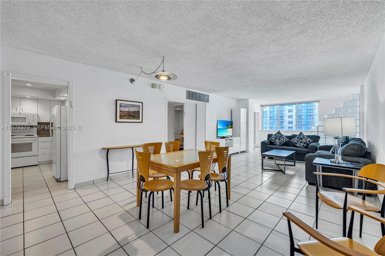 5005 Collins Avenue, Unit 616, Miami Beach, FL 33140 Photo