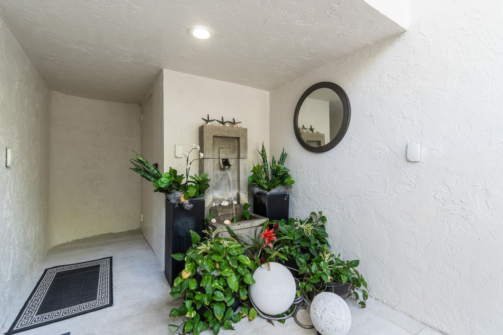 2335 S Ocean Boulevard, Unit C9, Palm Beach, FL 33480 Photo