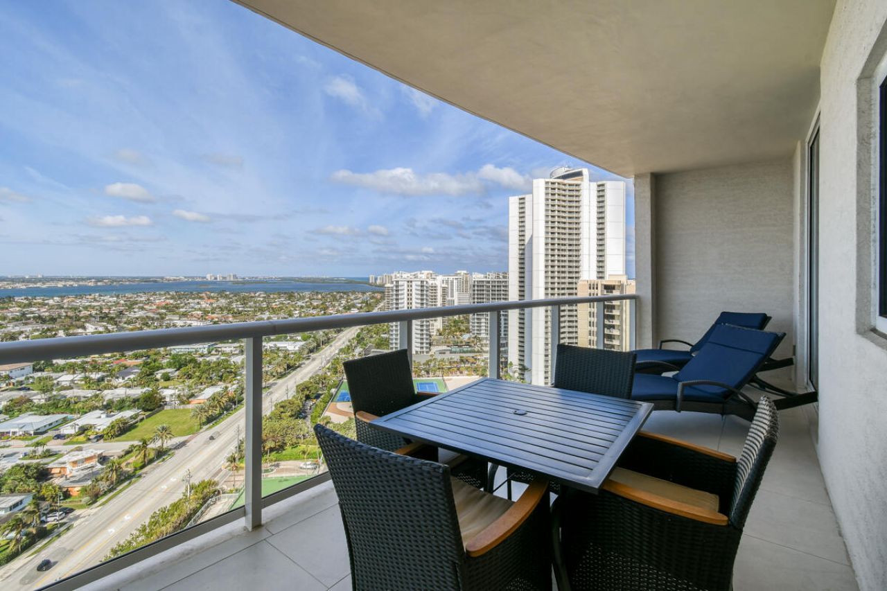 2700 N Ocean Drive, Unit 2003b, Singer Island, FL 33404 Photo