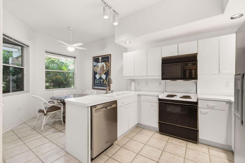 2512 Coco Plum Boulevard, Unit 1304, Boca Raton, FL 33496 Photo