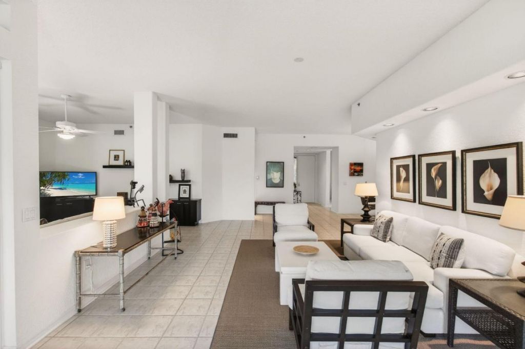 2512 Coco Plum Boulevard, Unit 1304, Boca Raton, FL 33496 Photo