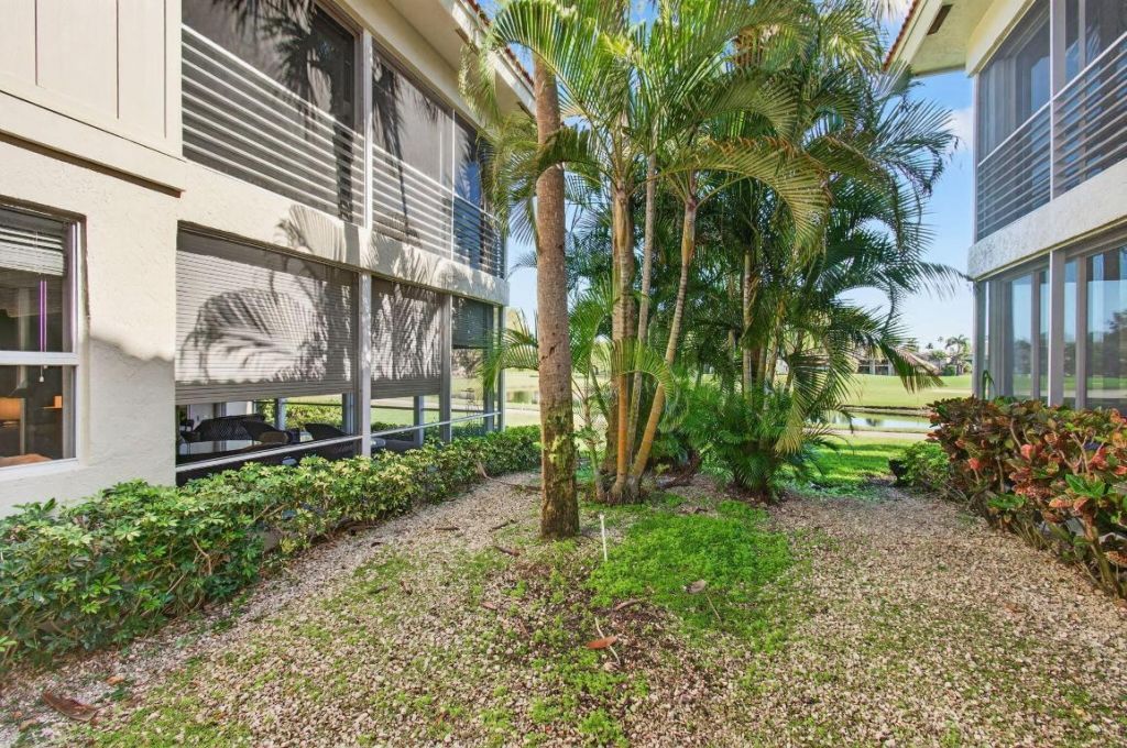 2512 Coco Plum Boulevard, Unit 1304, Boca Raton, FL 33496 Photo