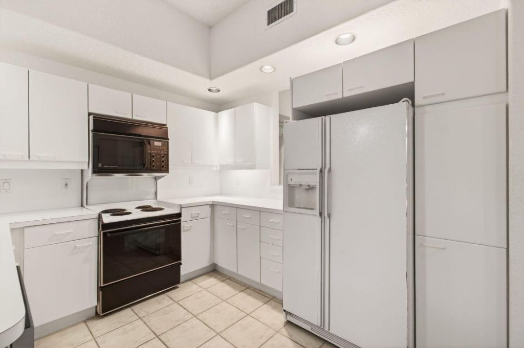 2512 Coco Plum Boulevard, Unit 1304, Boca Raton, FL 33496 Photo