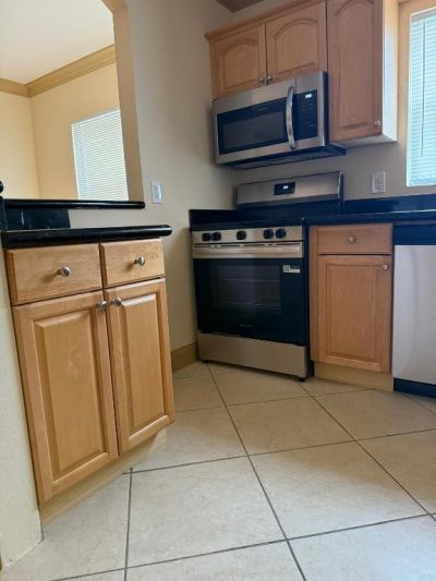 744 NE 14th Avenue, Unit 12, Fort Lauderdale, FL 33304 Photo