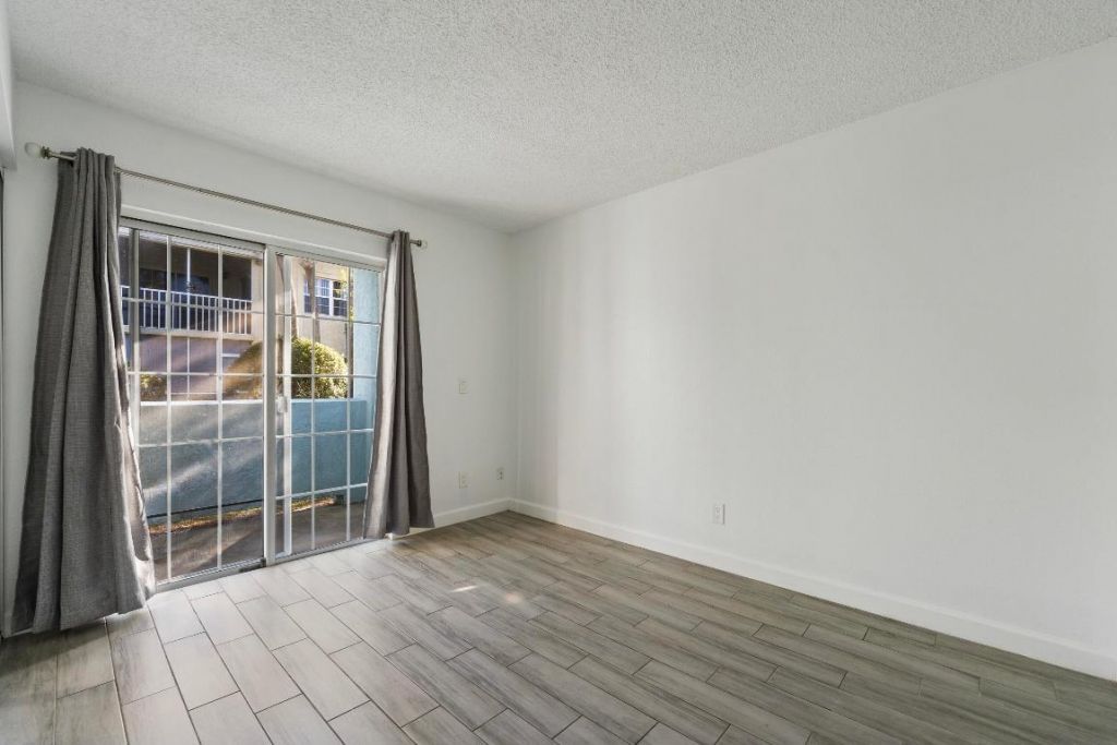 1625 SE Green Acres Circle, Unit 102, Port Saint Lucie, FL 34952 Photo