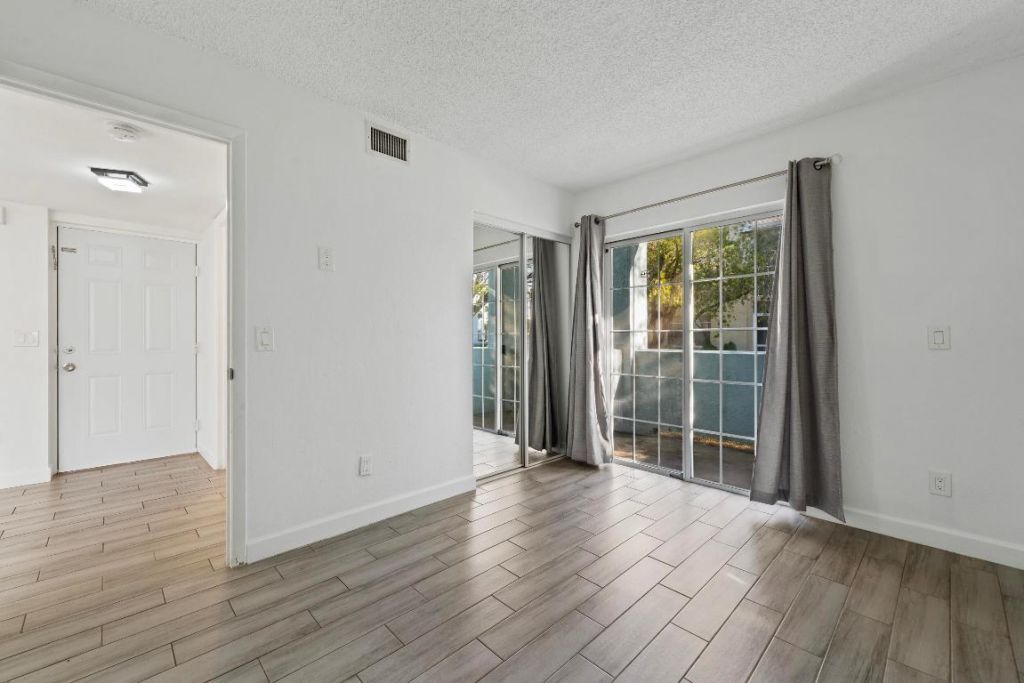 1625 SE Green Acres Circle, Unit 102, Port Saint Lucie, FL 34952 Photo