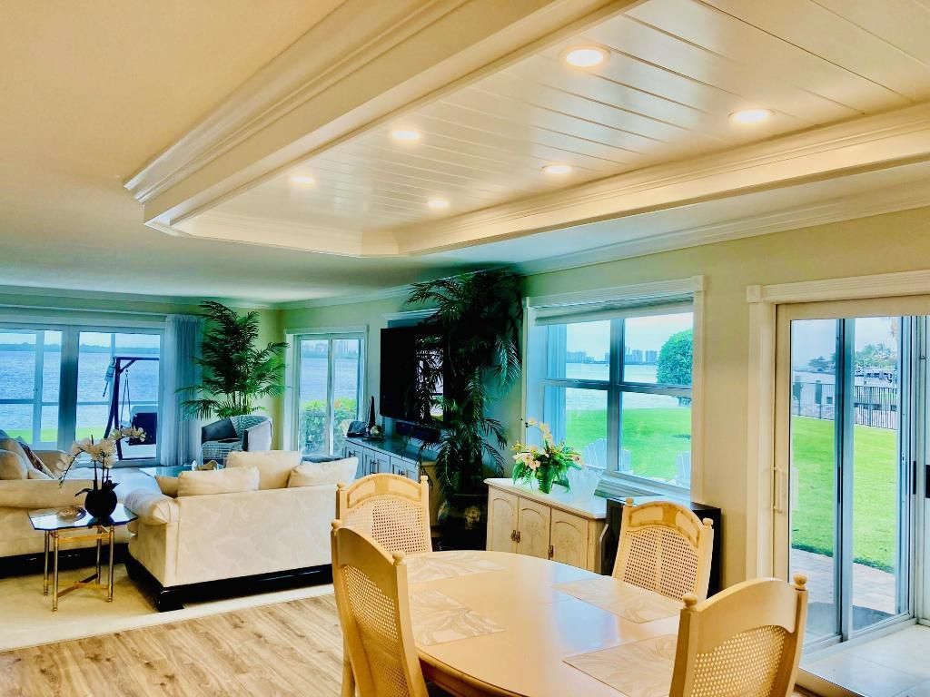 60 Yacht Club Drive, Unit 101, North Palm Beach, FL 33408 Photo