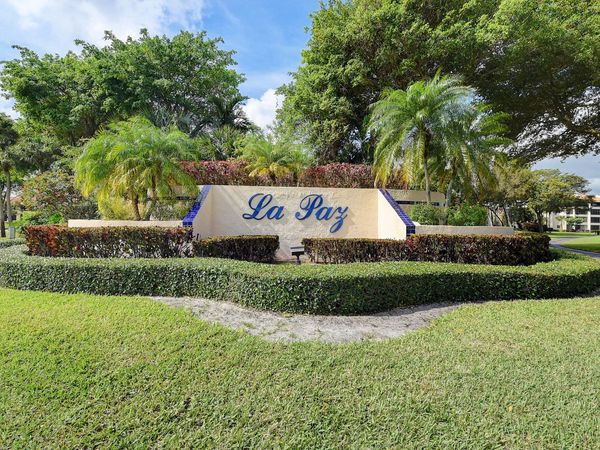 7484 La Paz Boulevard, Unit 203, Boca Raton, FL 33433