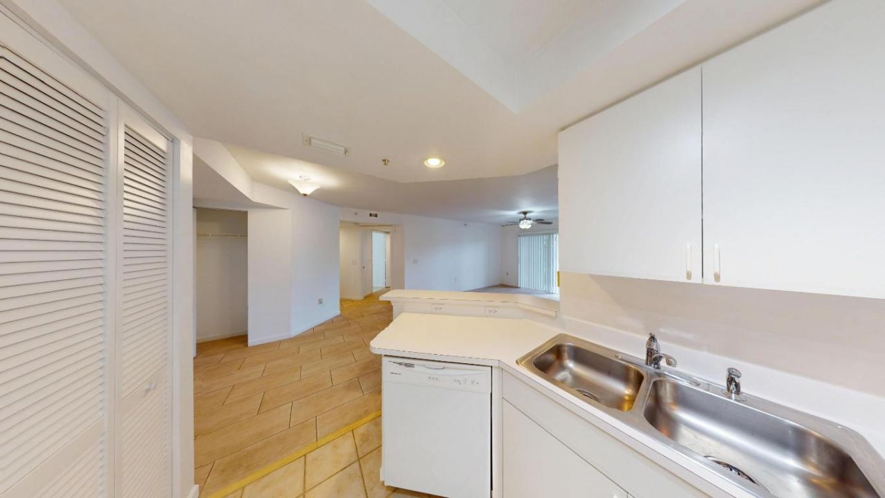 4187 N Haverhill Road, Unit 503, West Palm Beach, FL 33417 Photo