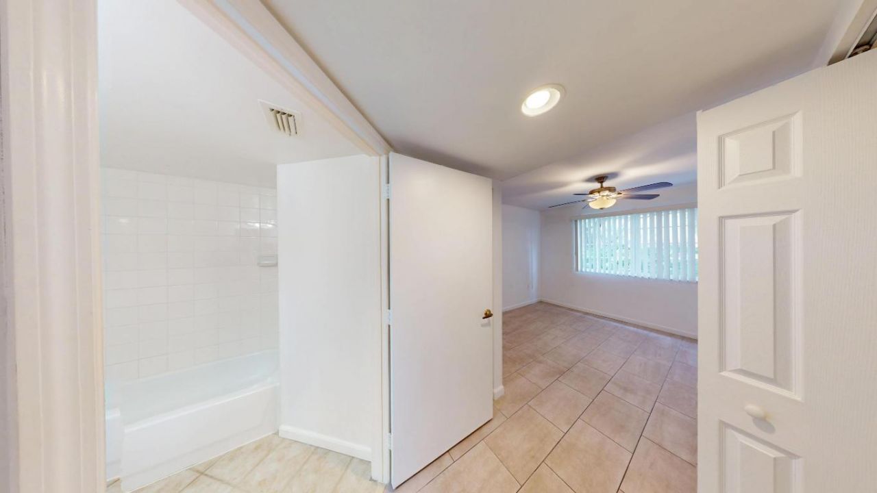 4187 N Haverhill Road, Unit 503, West Palm Beach, FL 33417 Photo