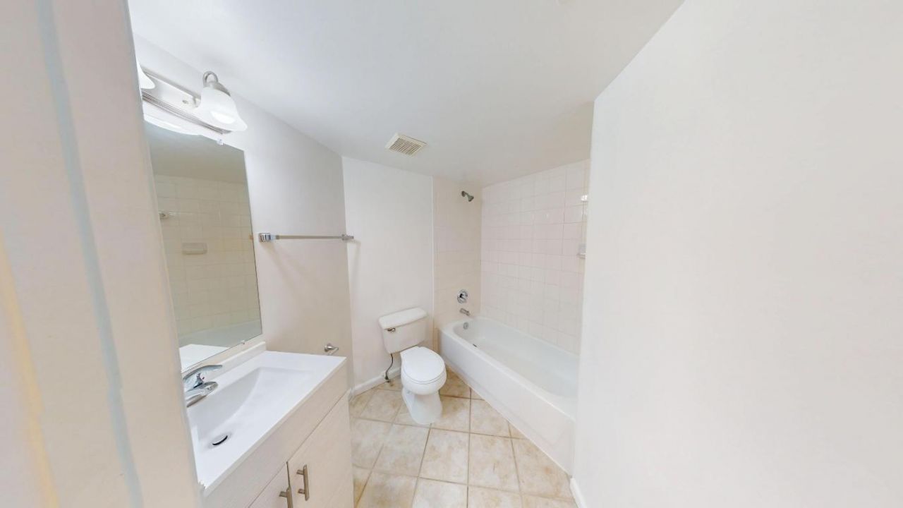 4187 N Haverhill Road, Unit 503, West Palm Beach, FL 33417 Photo