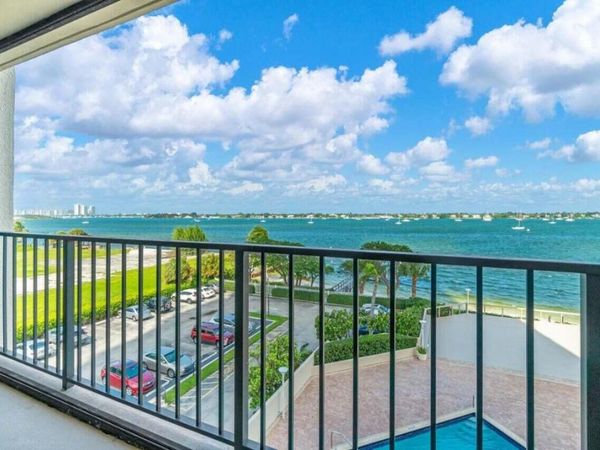 5600 N Flagler Drive, Unit 408, West Palm Beach, FL 33407