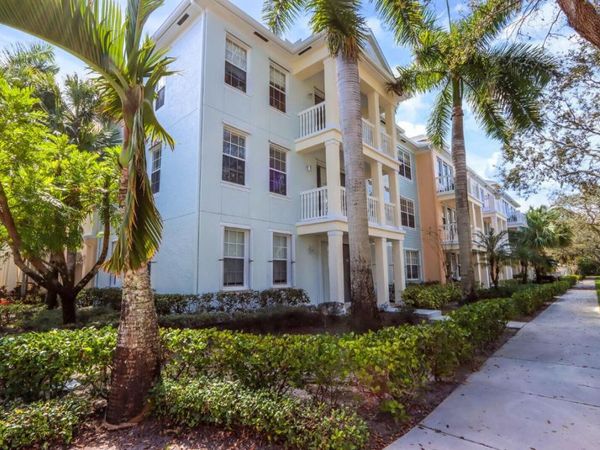 276 Murcia Drive, Unit 309, Jupiter, FL 33458