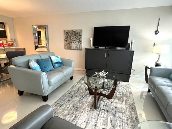 3430 Galt Ocean Drive, Unit 310, Fort Lauderdale, FL 33308