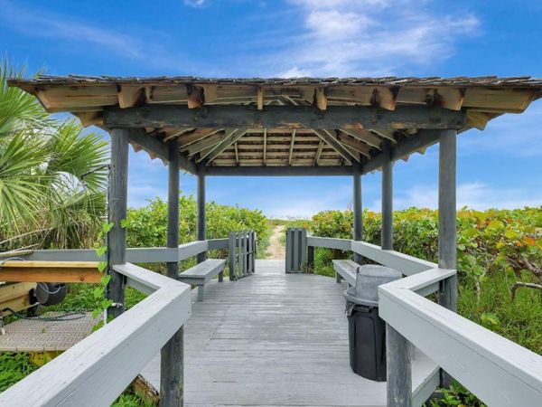 2800 N Highway A1a, Unit 305, Hutchinson Island, FL 34949