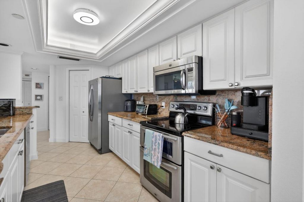 2800 N Highway A1a, Unit 305, Hutchinson Island, FL 34949 Photo
