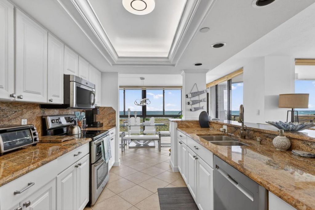 2800 N Highway A1a, Unit 305, Hutchinson Island, FL 34949 Photo