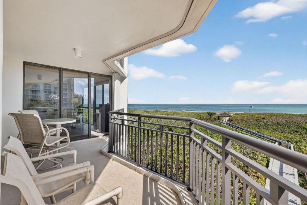 2800 N Highway A1a, Unit 305, Hutchinson Island, FL 34949 Photo