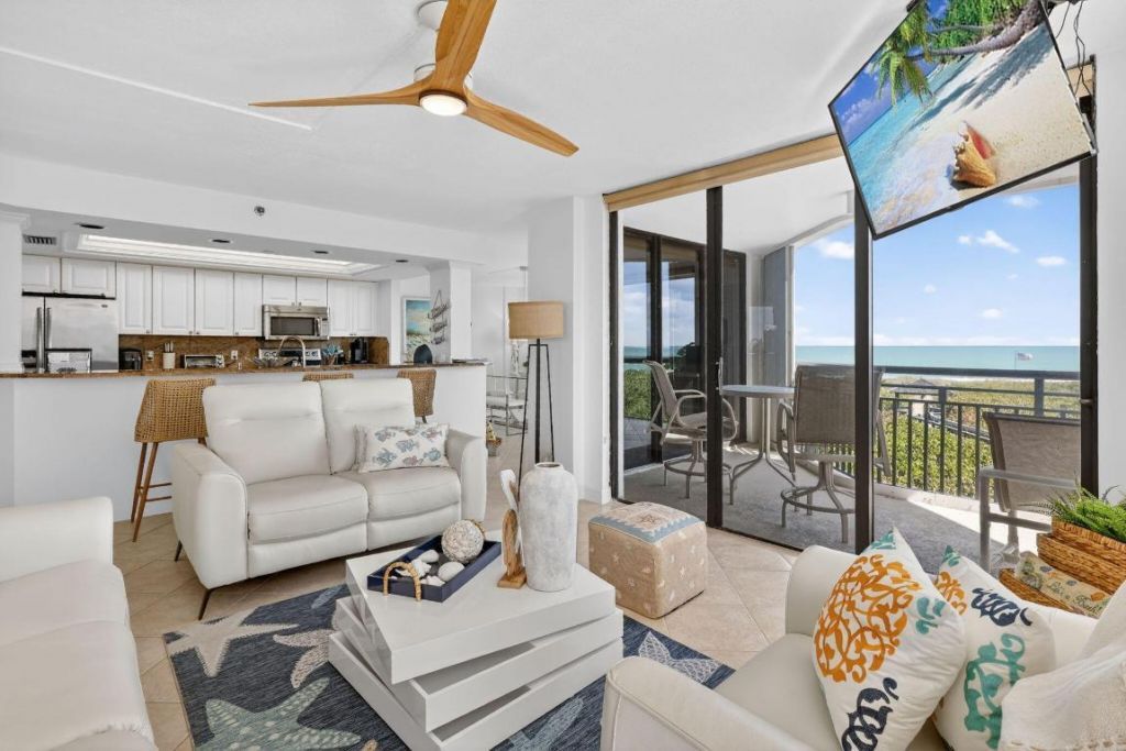 2800 N Highway A1a, Unit 305, Hutchinson Island, FL 34949 Photo