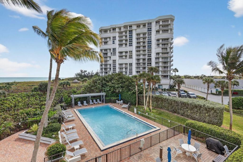 2800 N Highway A1a, Unit 305, Hutchinson Island, FL 34949 Photo