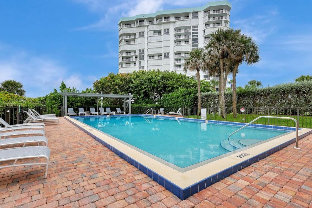 2800 N Highway A1a, Unit 305, Hutchinson Island, FL 34949 Photo