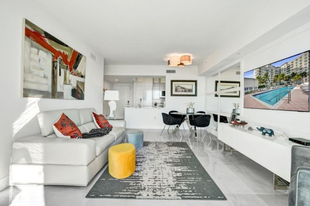 450 N Federal Highway, Unit 902, Boynton Beach, FL 33435 Photo