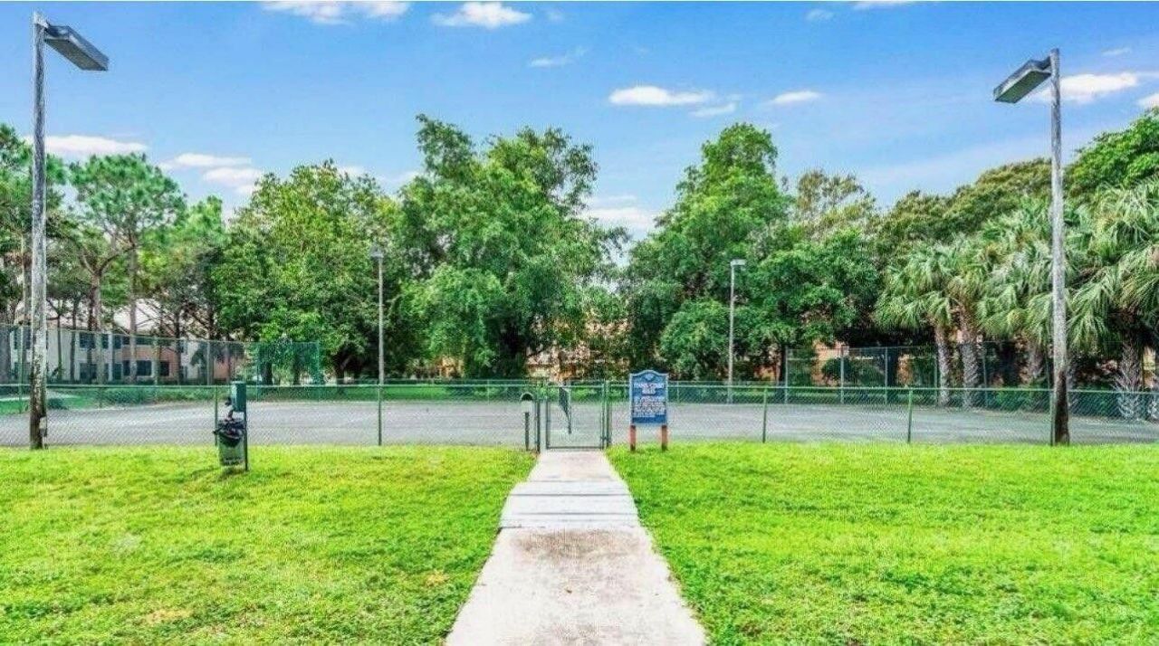 1215 Crystal Way, Unit N, Delray Beach, FL 33444 Photo