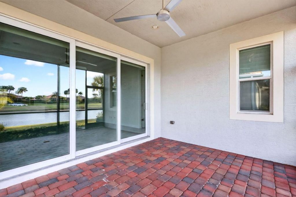 19027 SW Positano Way, Port Saint Lucie, FL 34986 Photo