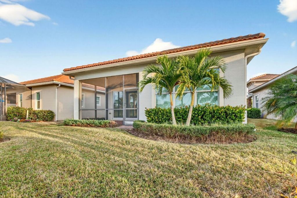 19027 SW Positano Way, Port Saint Lucie, FL 34986 Photo