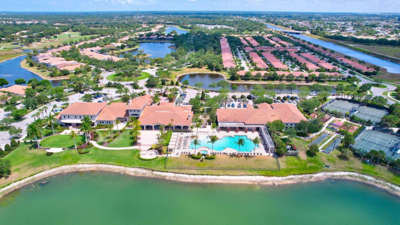 19027 SW Positano Way, Port Saint Lucie, FL 34986 Photo