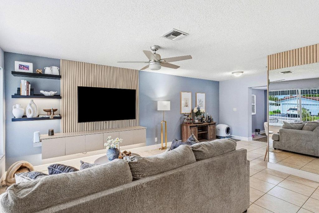 971 SW 12th Street, Boca Raton, FL 33486 Photo