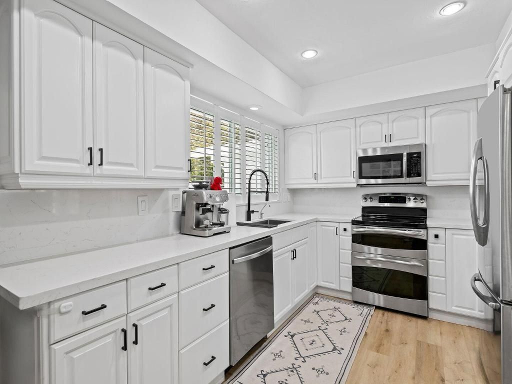 2011 NE 60th Street, Fort Lauderdale, FL 33308 Photo