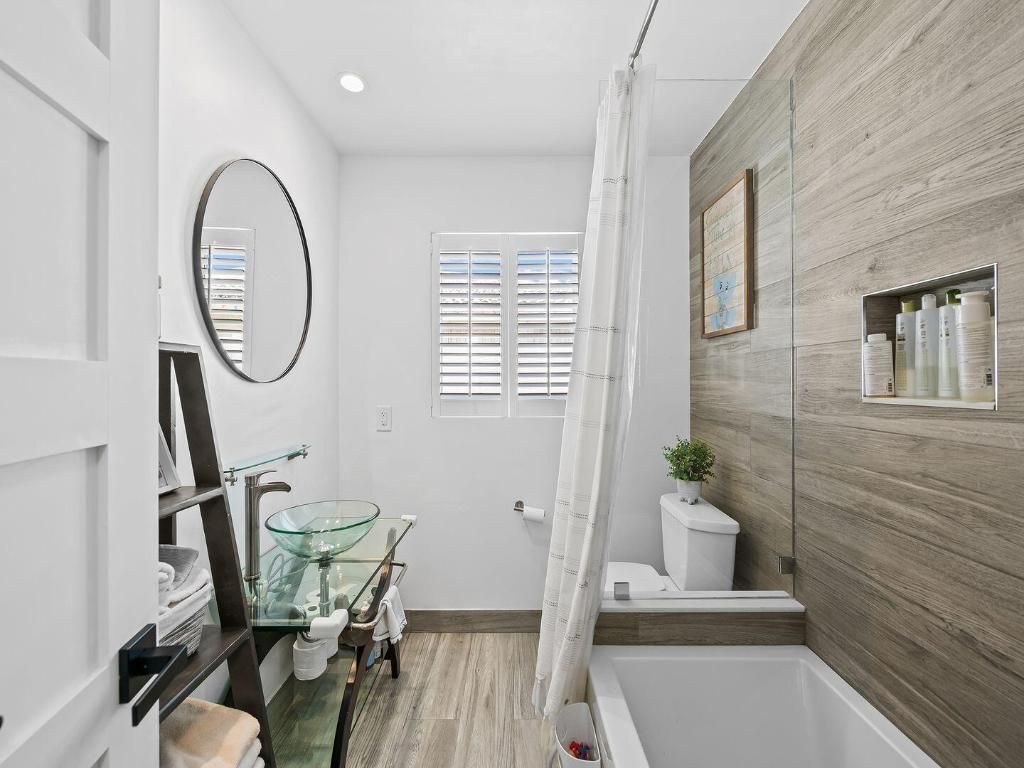 2011 NE 60th Street, Fort Lauderdale, FL 33308 Photo