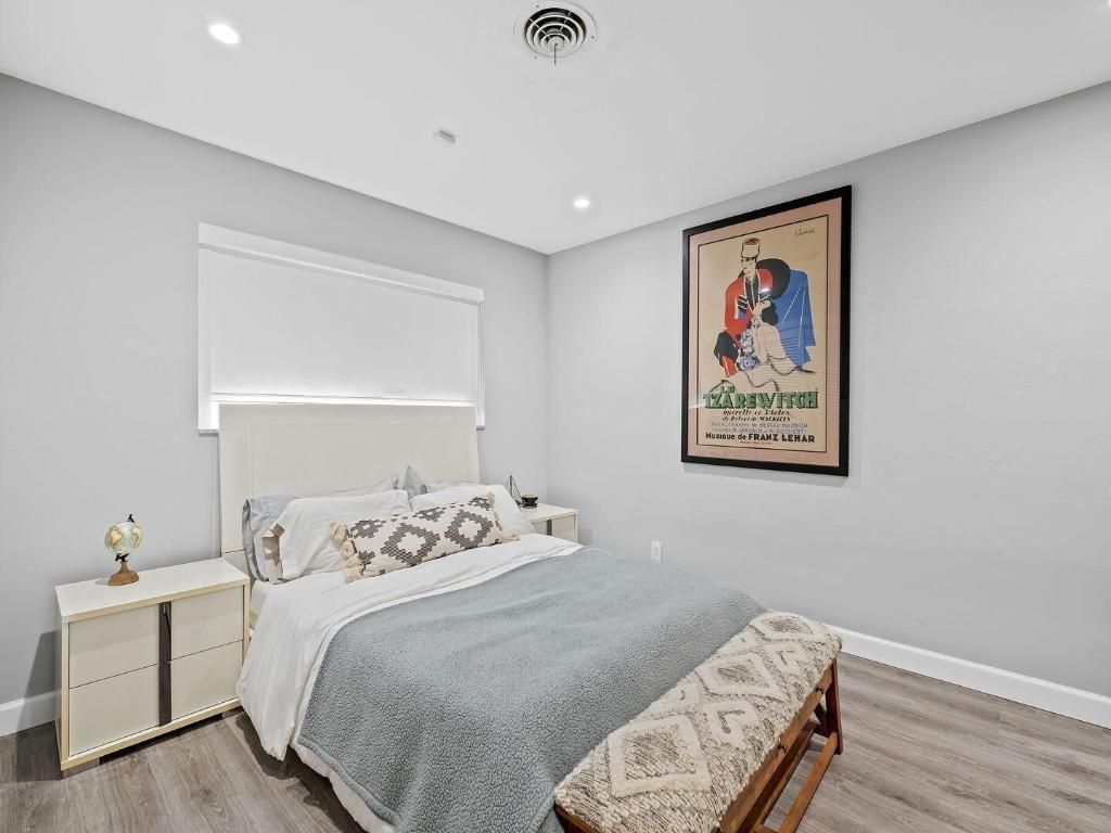 2011 NE 60th Street, Fort Lauderdale, FL 33308 Photo