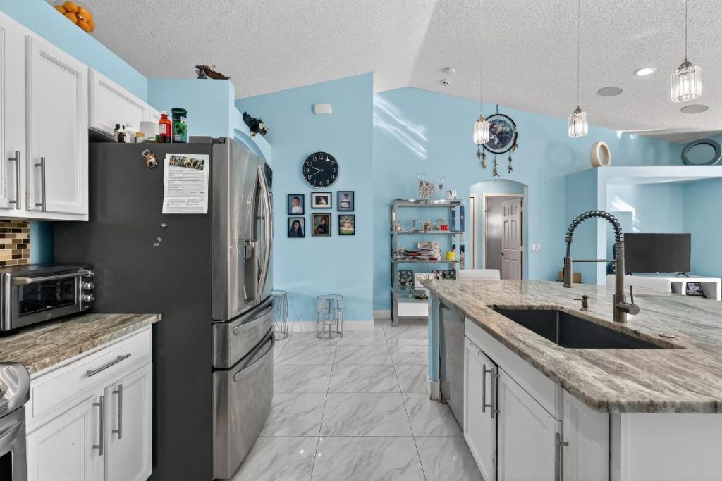 1121 SW Ivanhoe Street W, Port Saint Lucie, FL 34983 Photo