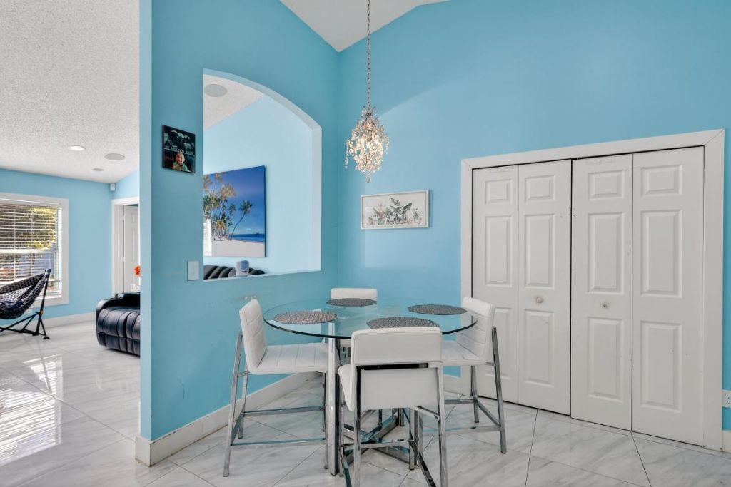 1121 SW Ivanhoe Street W, Port Saint Lucie, FL 34983 Photo